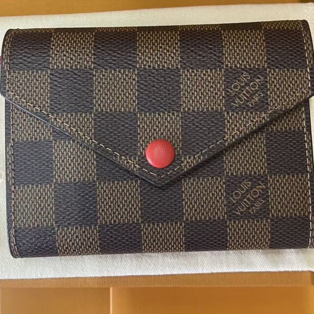 Louis Vuitton Victorine Wallet